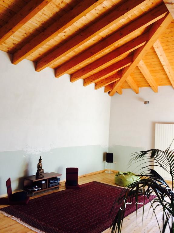 B&B Al Giardino Dei Mandorli Prasco 外观 照片